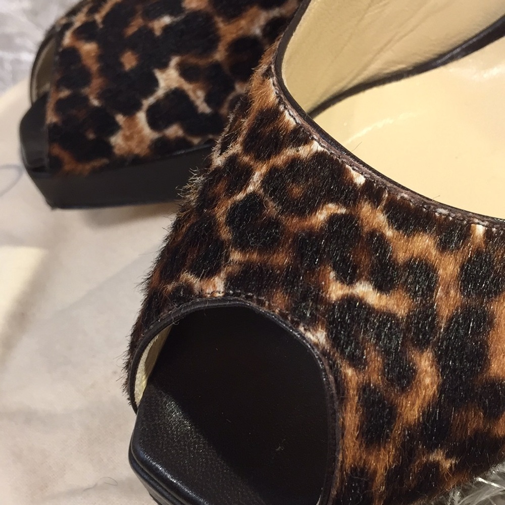 EUC Jimmy Choo Leopard print Calf Hair Heels, 9.5 - Picture 12 of 17